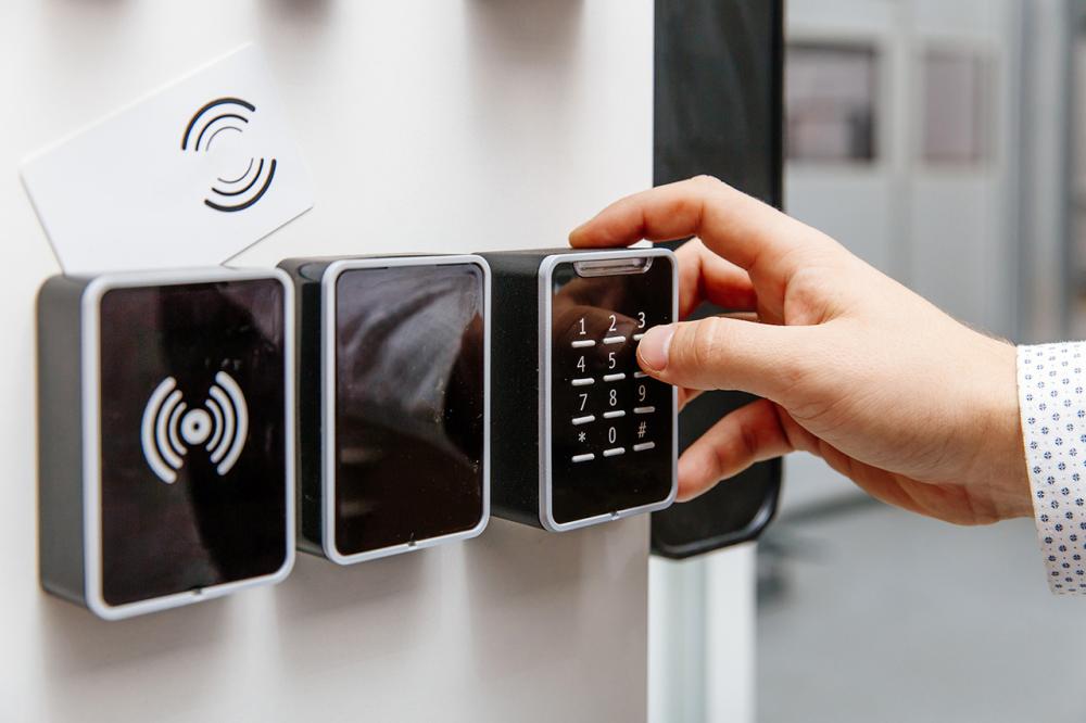 Interphone-3
